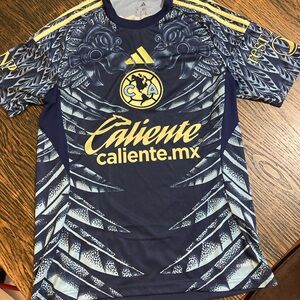 adidas Club America Slim-Fit Soccer Jersey - Men Medium